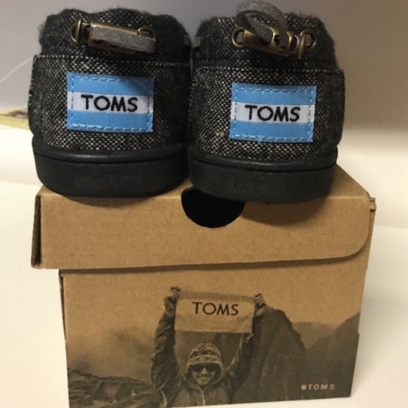 TOMS New Youth Stitchout Black Tweed Shoes - Picture 4 of 5